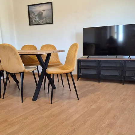 Apartment Mareval *