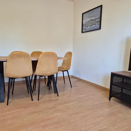 Apartment Mareval