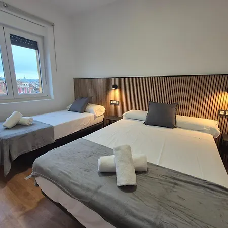 R2r - Mareval Apartment